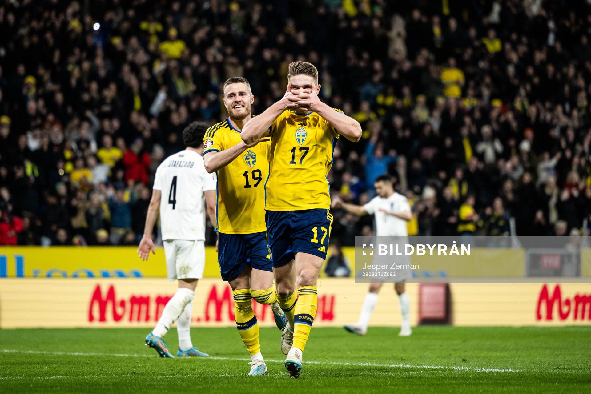 Viktor Gyökeres of Sweden celebrates