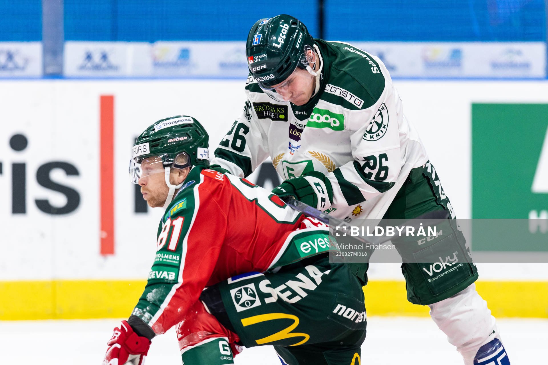 Frölundas Ryan Lasch och Färjestads Joel Nyström