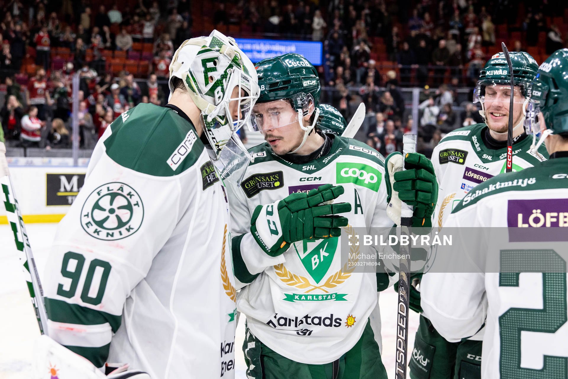 Färjestads målvakt Matthew Tomkins och Joakim Nygård