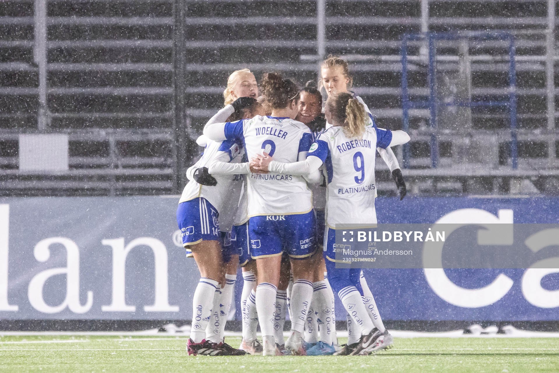 IFK Norrköpings spelare jublar