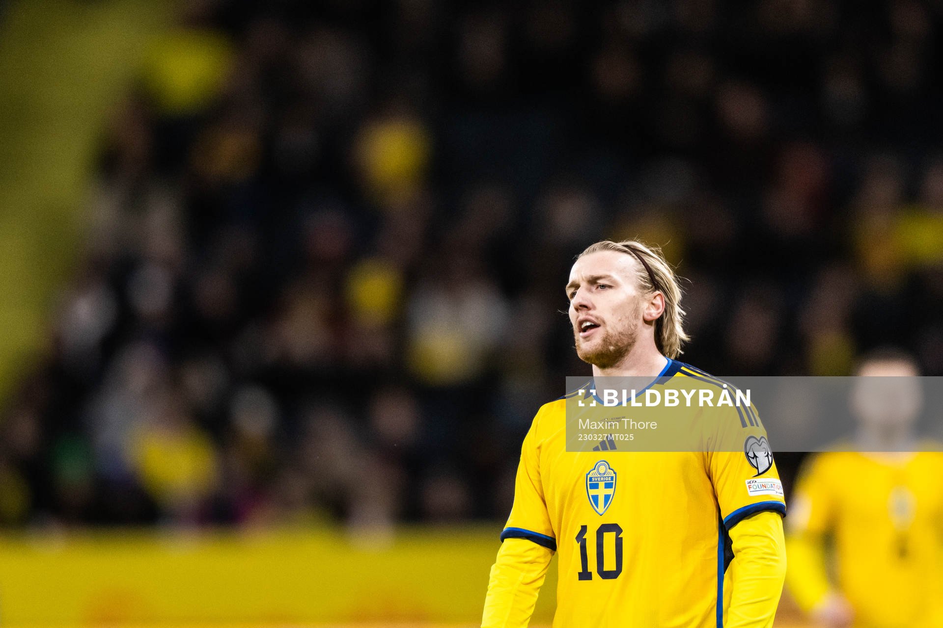 Emil Forsberg of Sweden looks dejected