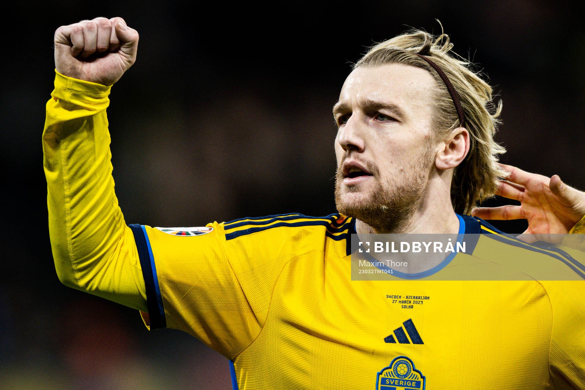 Emil Forsberg of Sweden celebrates the 1-0 goal
