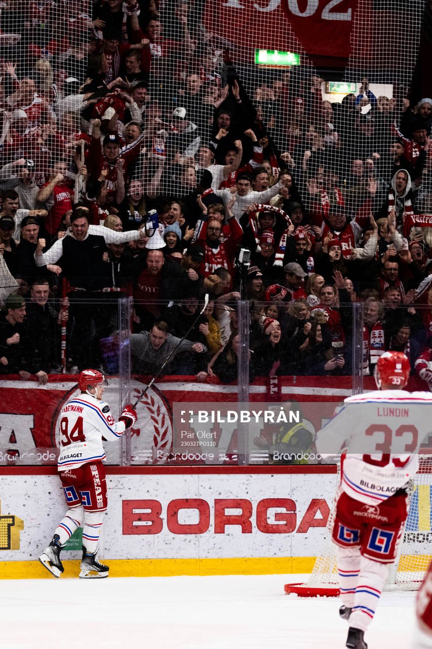 Timrås Sebastian Hartmann jublar