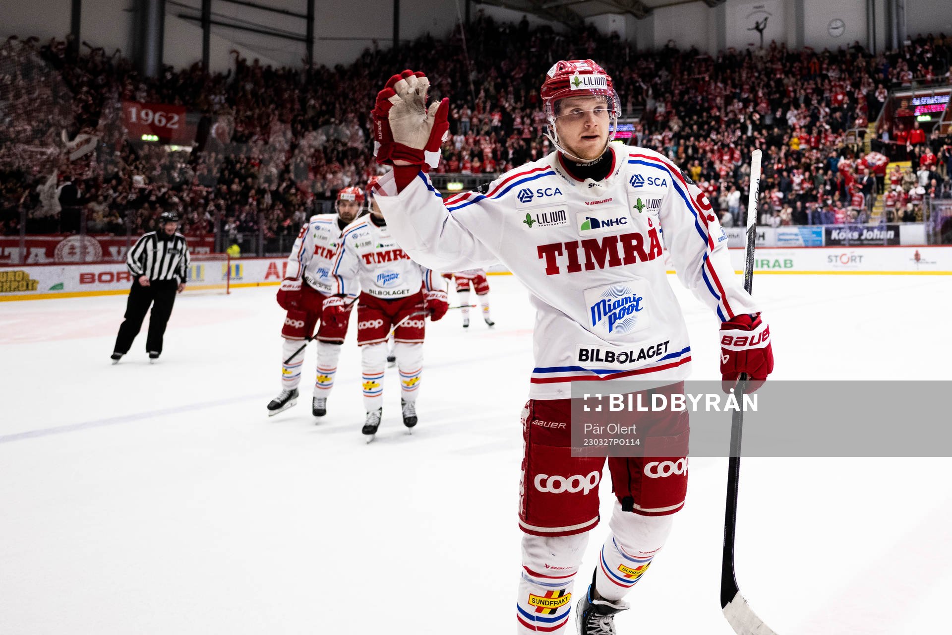 Timrås Sebastian Hartmann jublar