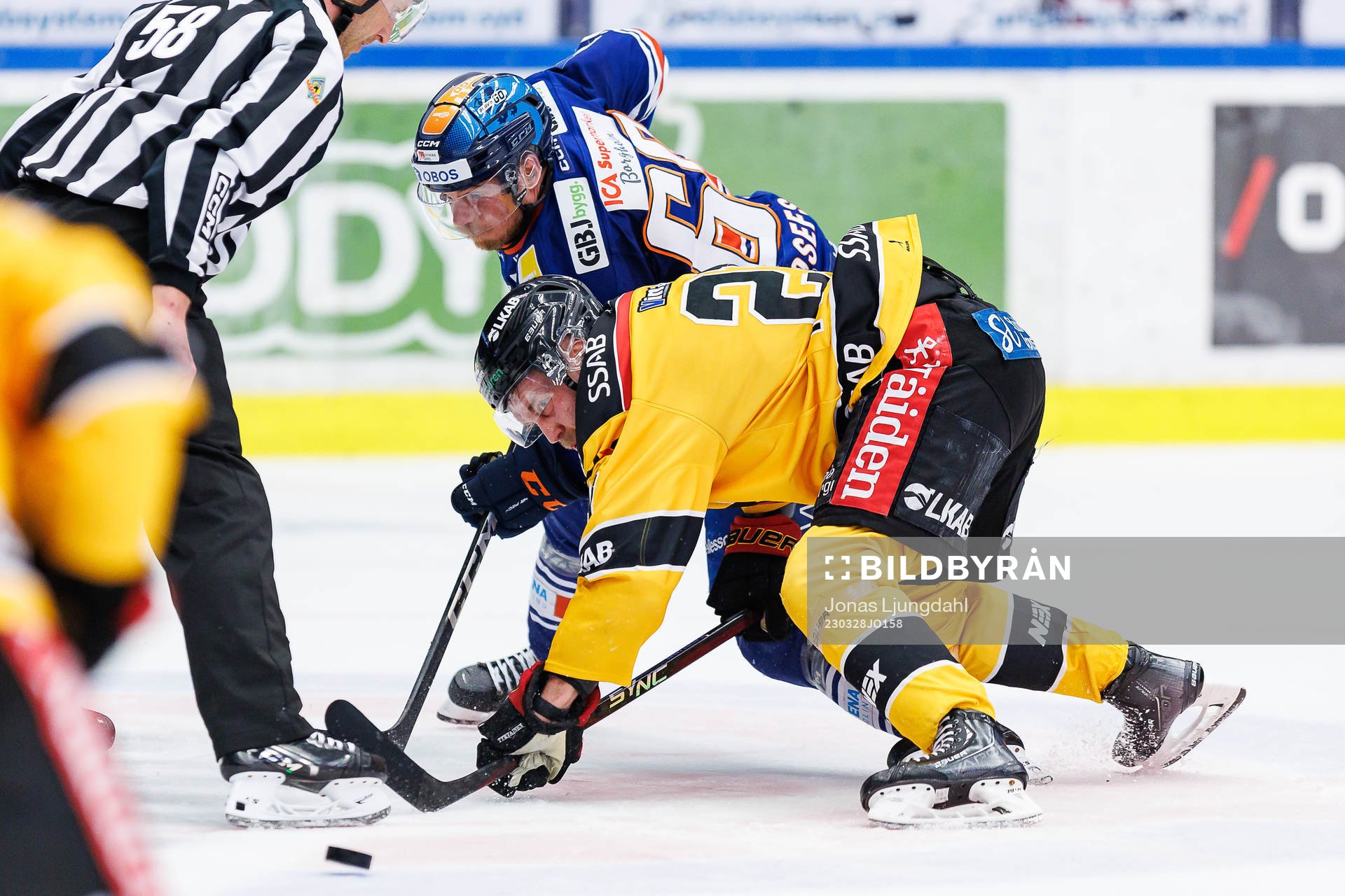 Tek mellan Växjös Erik Josefsson och Luleås Juhani