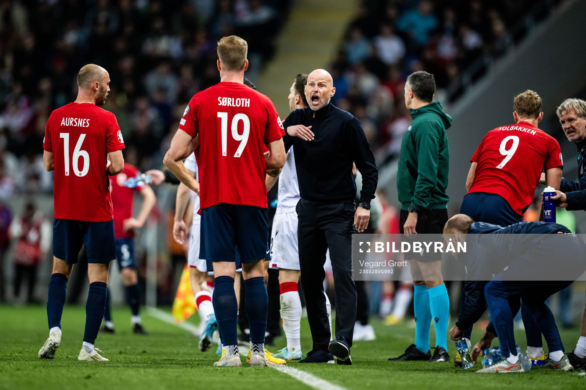 Head coach Ståle Solbakken of Norway