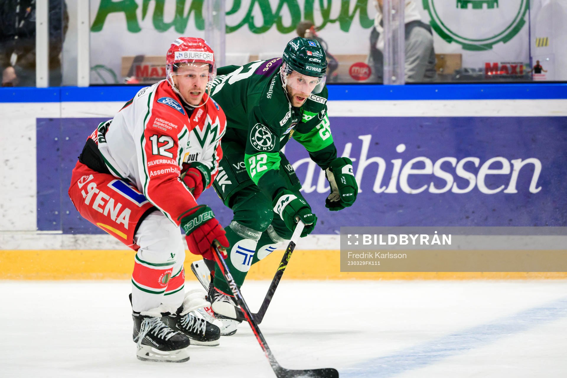Frölundas Max Friberg och Färjestads Per Åslund