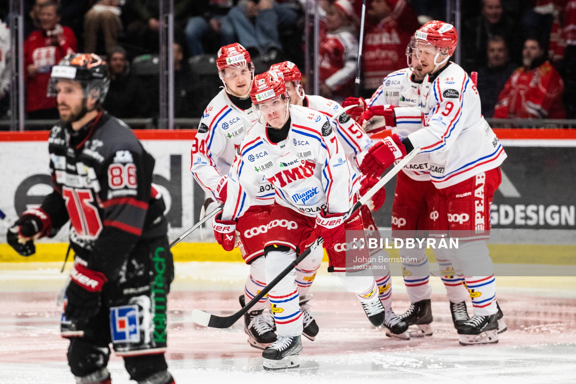 Timrås Jakob Stenqvist jublar