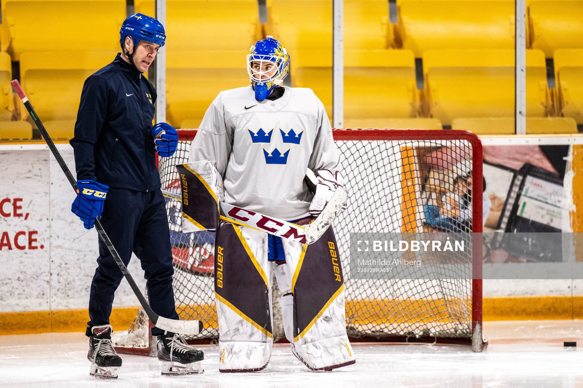 Goaltender coach Ola Kahem  and goaltender Emma Söderberg