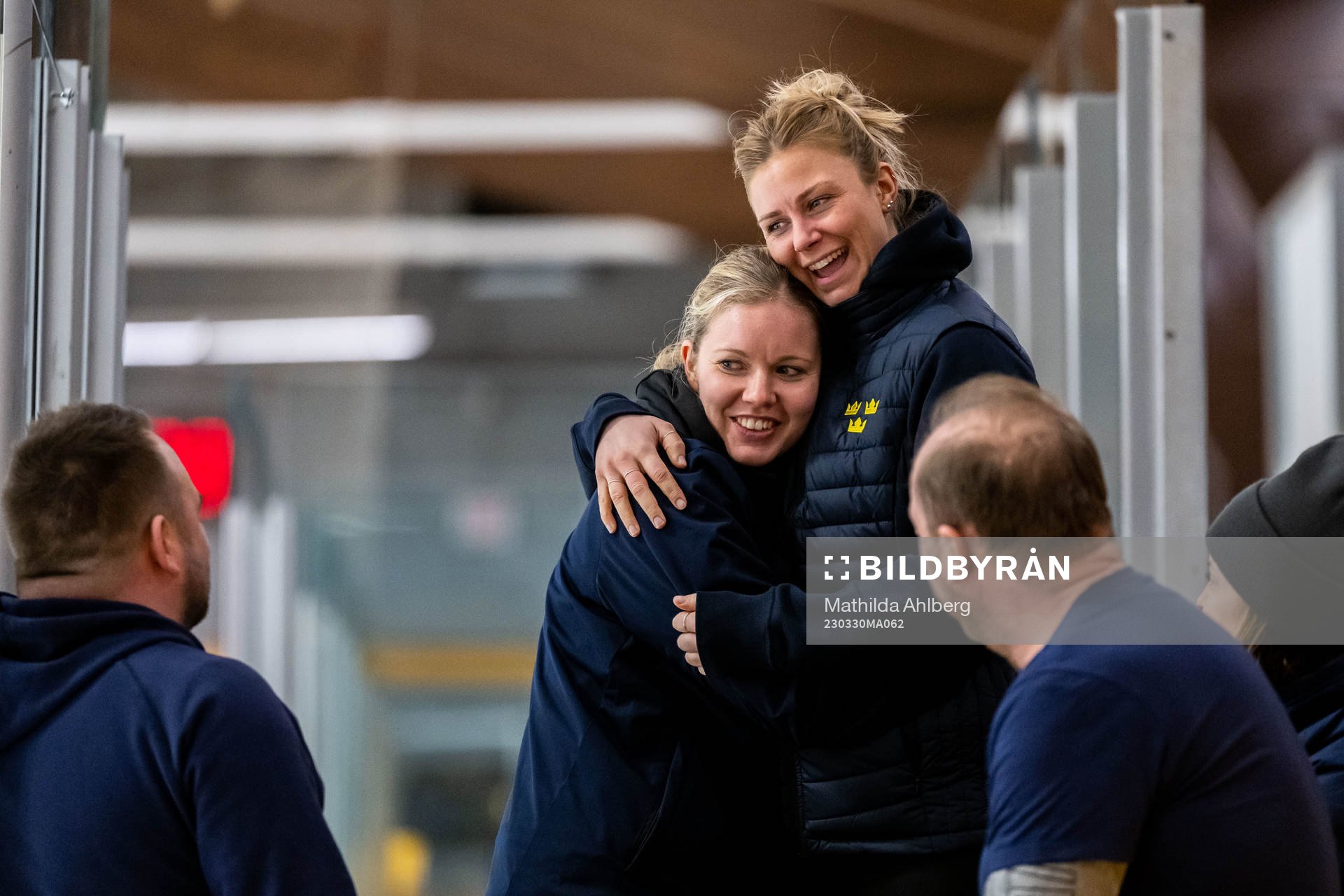 Physiotherapist Erica Svensson and team manager Louise Dahl