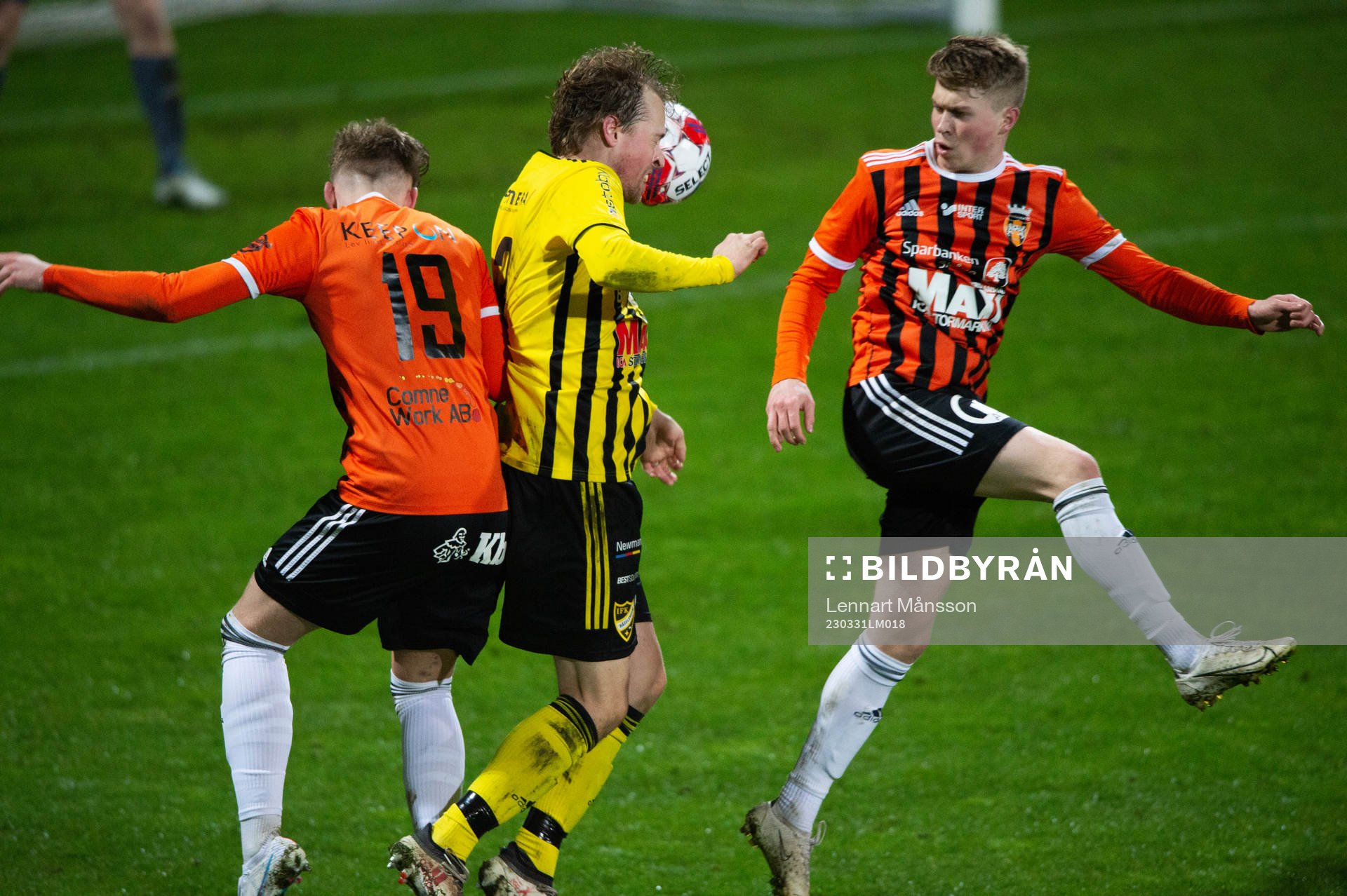 FK Hässleholms Robin Strömberg i matchen i div. 2 mellan