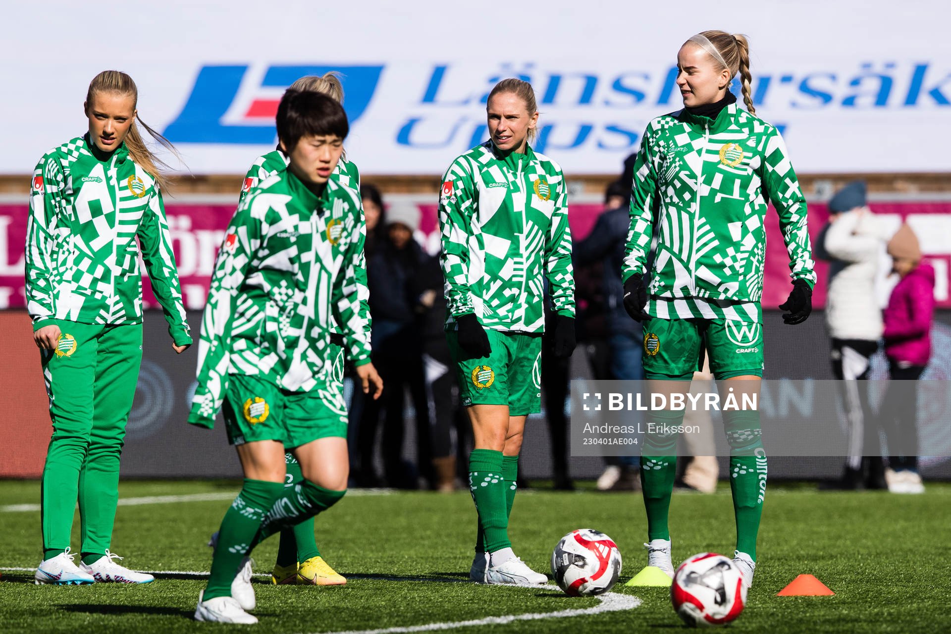 Hammarbys spelare värmer upp