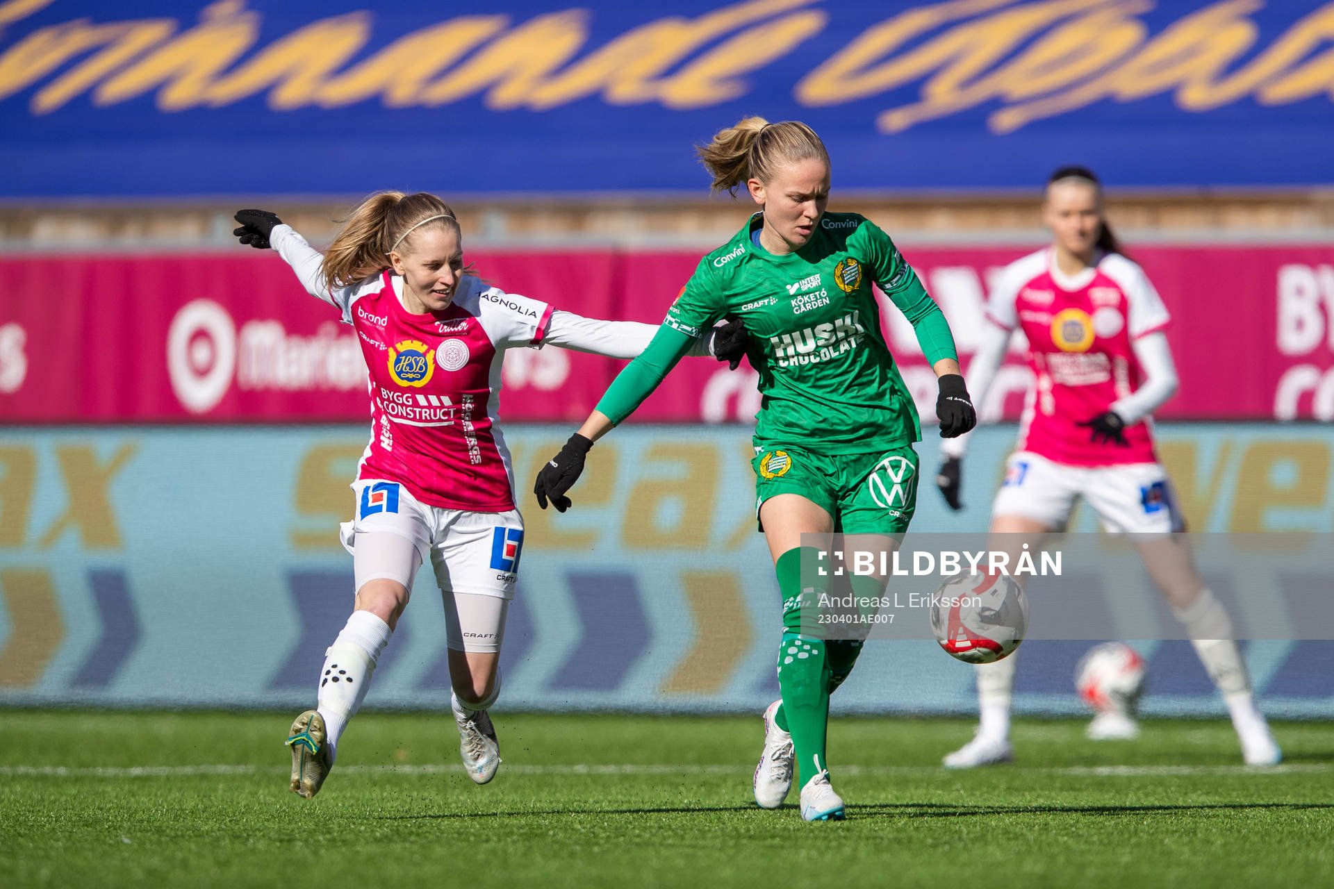 IK Uppsalas Beatrice Gärds och Hammarbys Matilda Vinberg