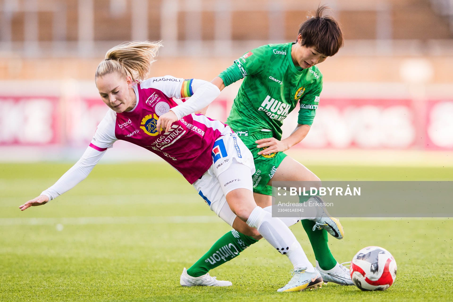 IK Uppsalas Agnes Nyberg och Hammarbys Maika Hamano