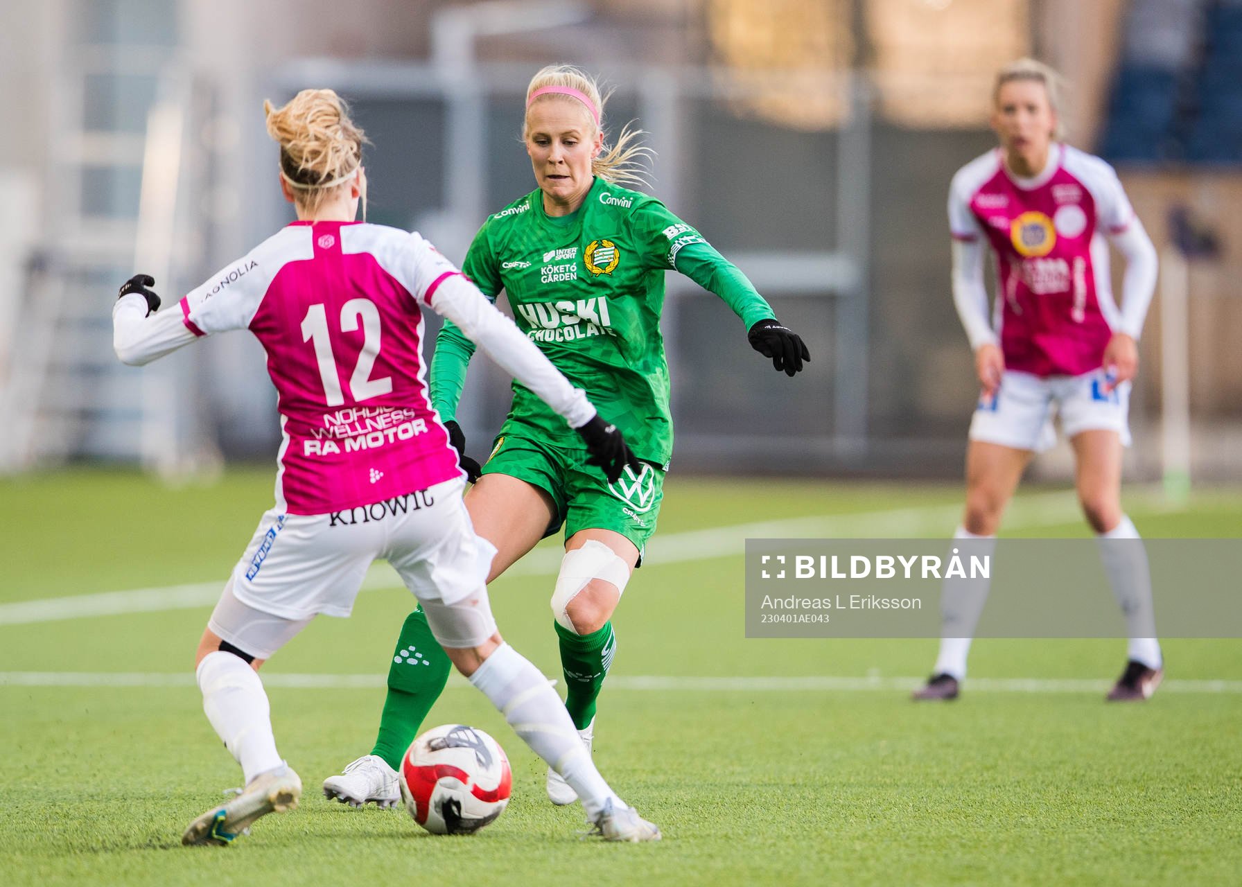 IK Uppsalas Beatrice Gärds och Hammarbys Adelina Engman