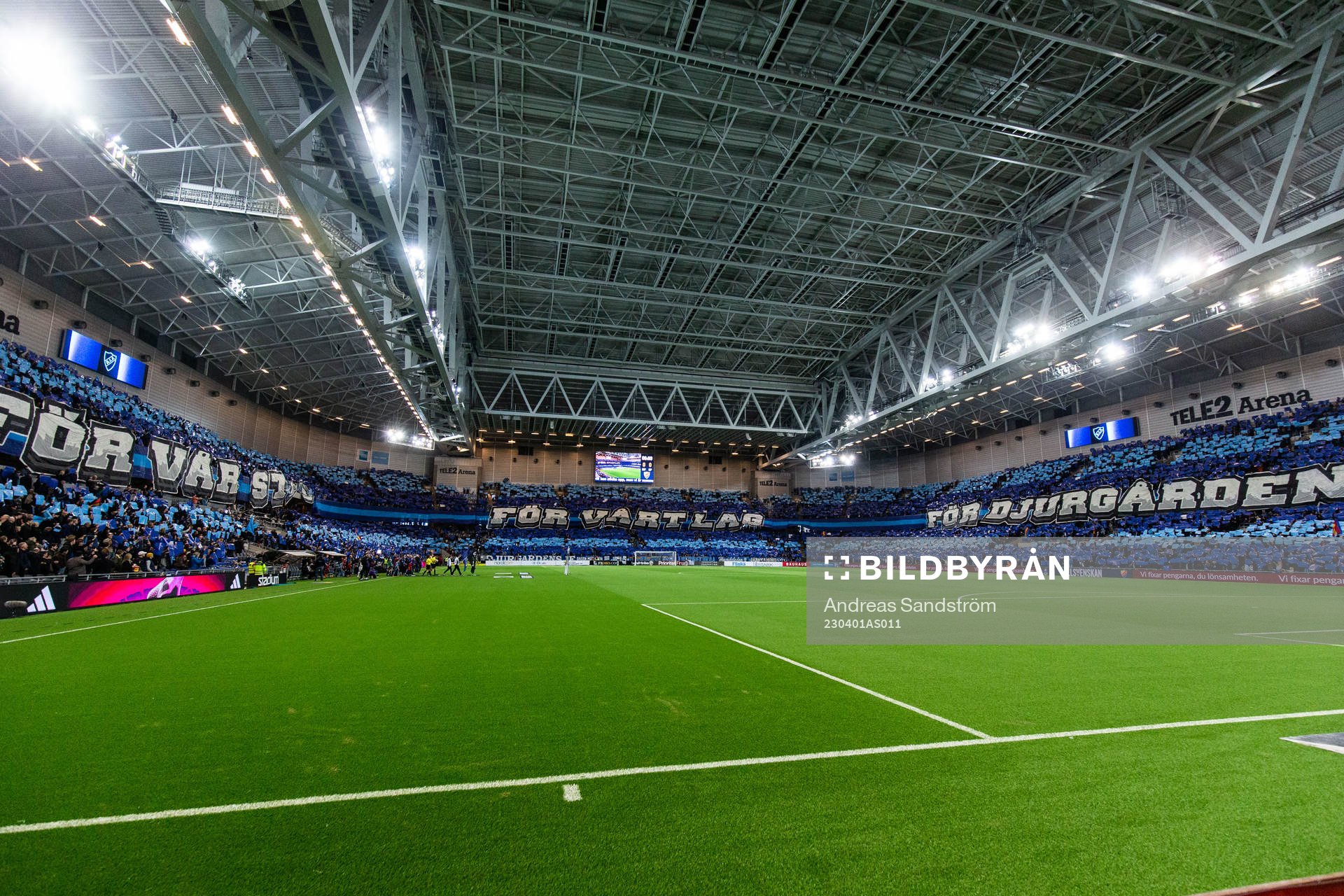 Djurgårdens supportrar med tifo
