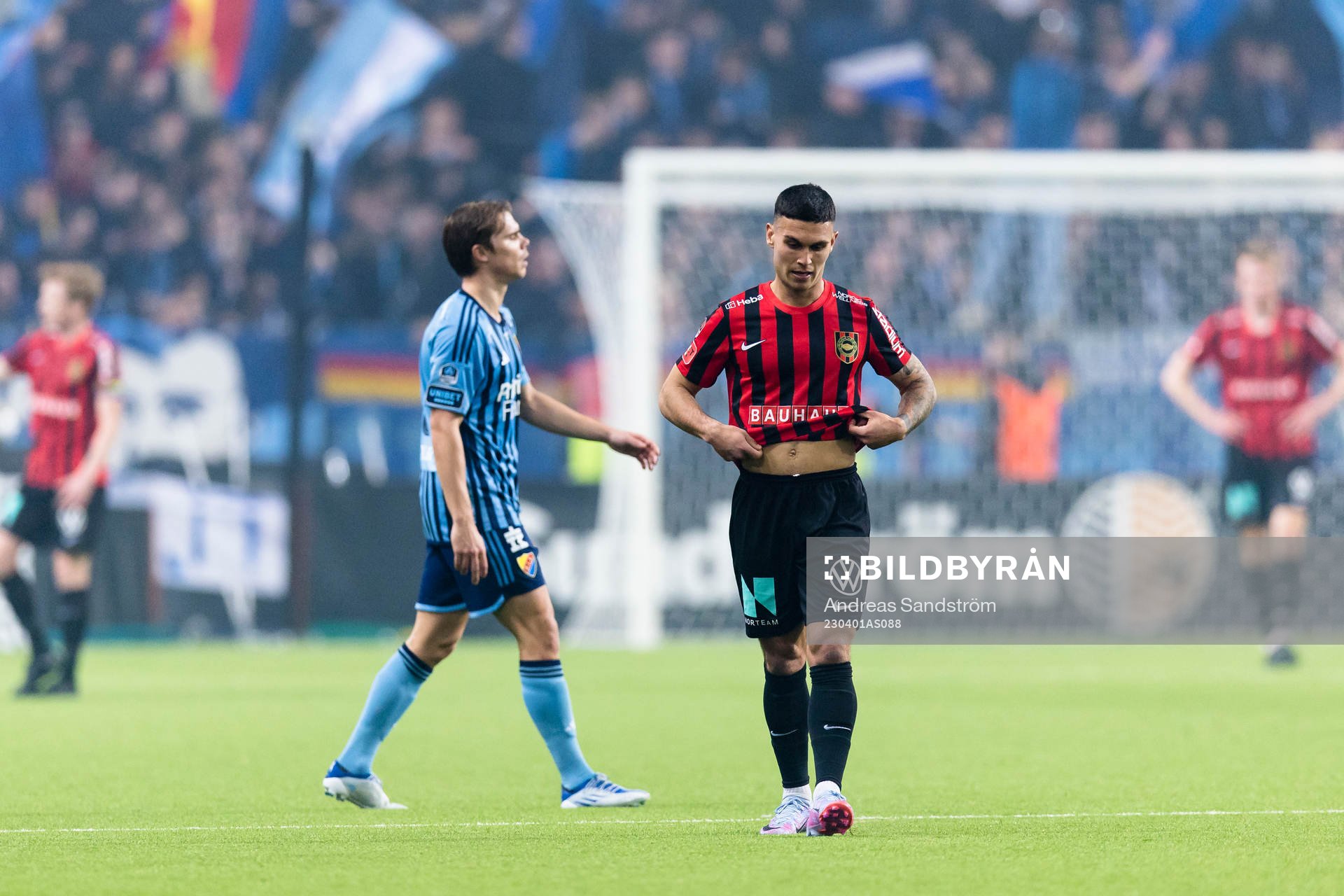 Brommapojkarnas Liam Jordan deppar
