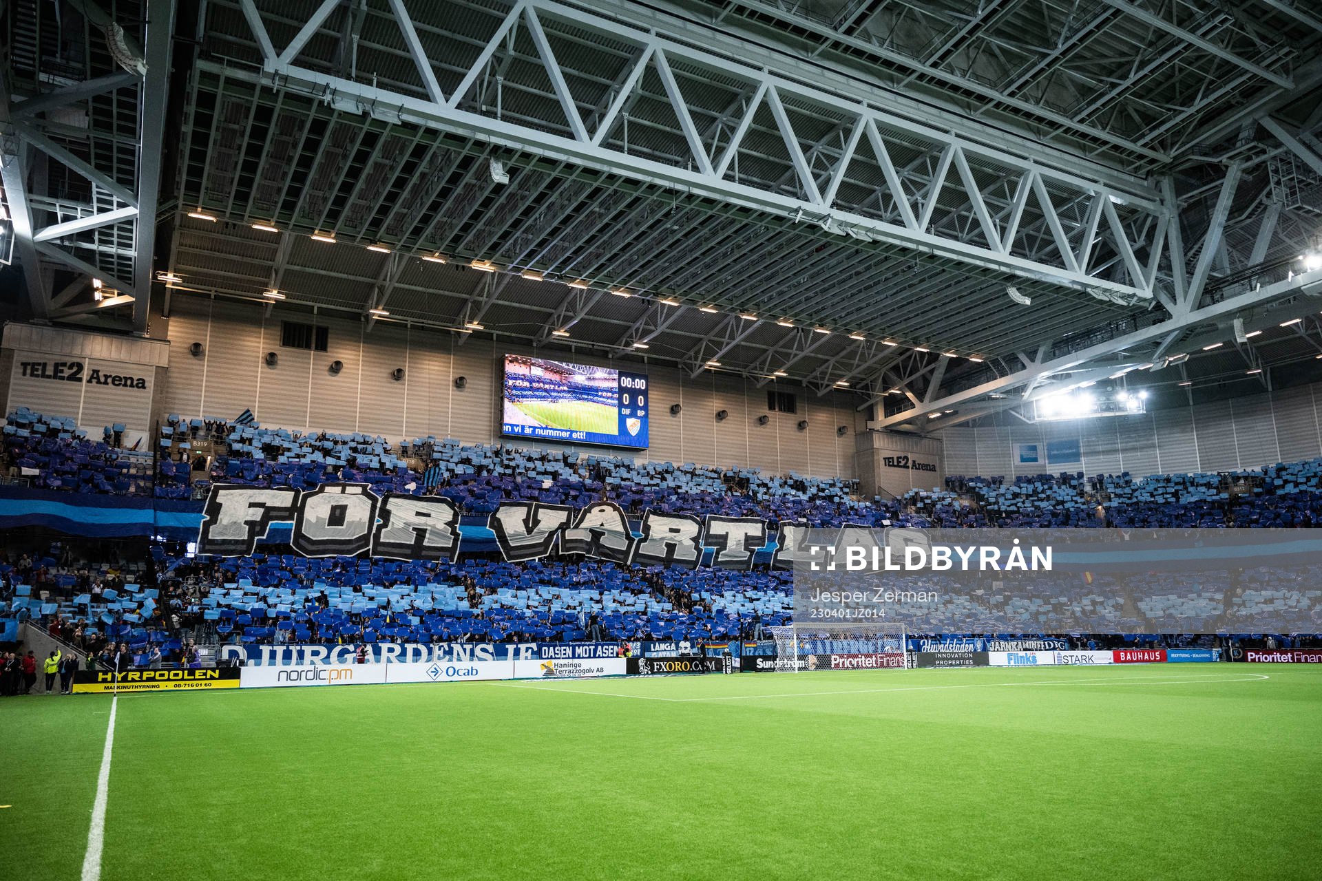Djurgårdens supportrar med tifo