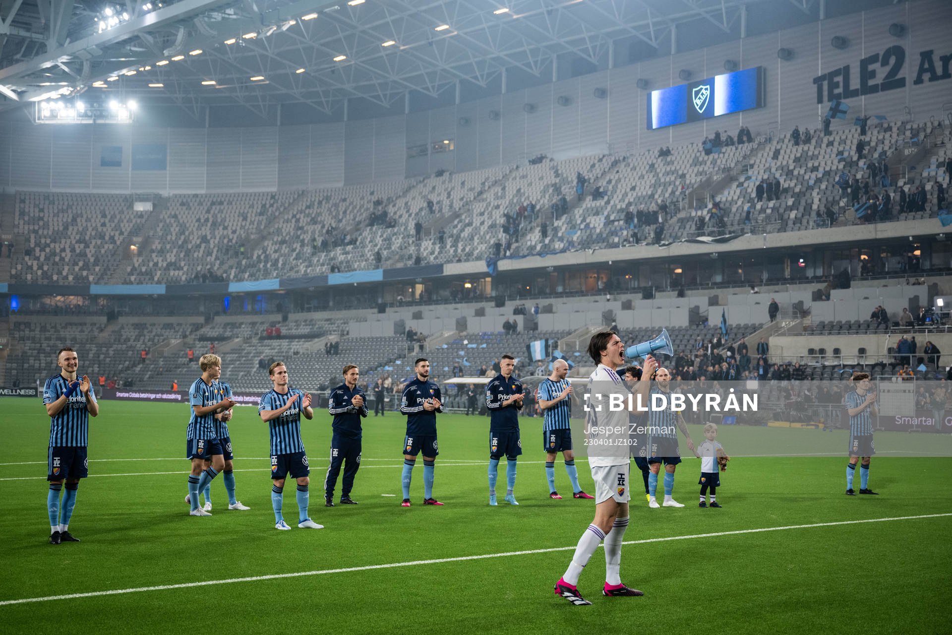 Djurgårdens Jacob Widell Zetterström jublar efter fotbollsmatchen i Allsvenskan mellan Djurgården och Brommapojkarna den 1 april 2023 i Stockholm.