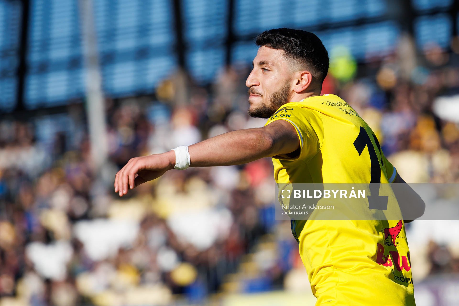 Falkenbergs Leonardo Farah Shahin jublar