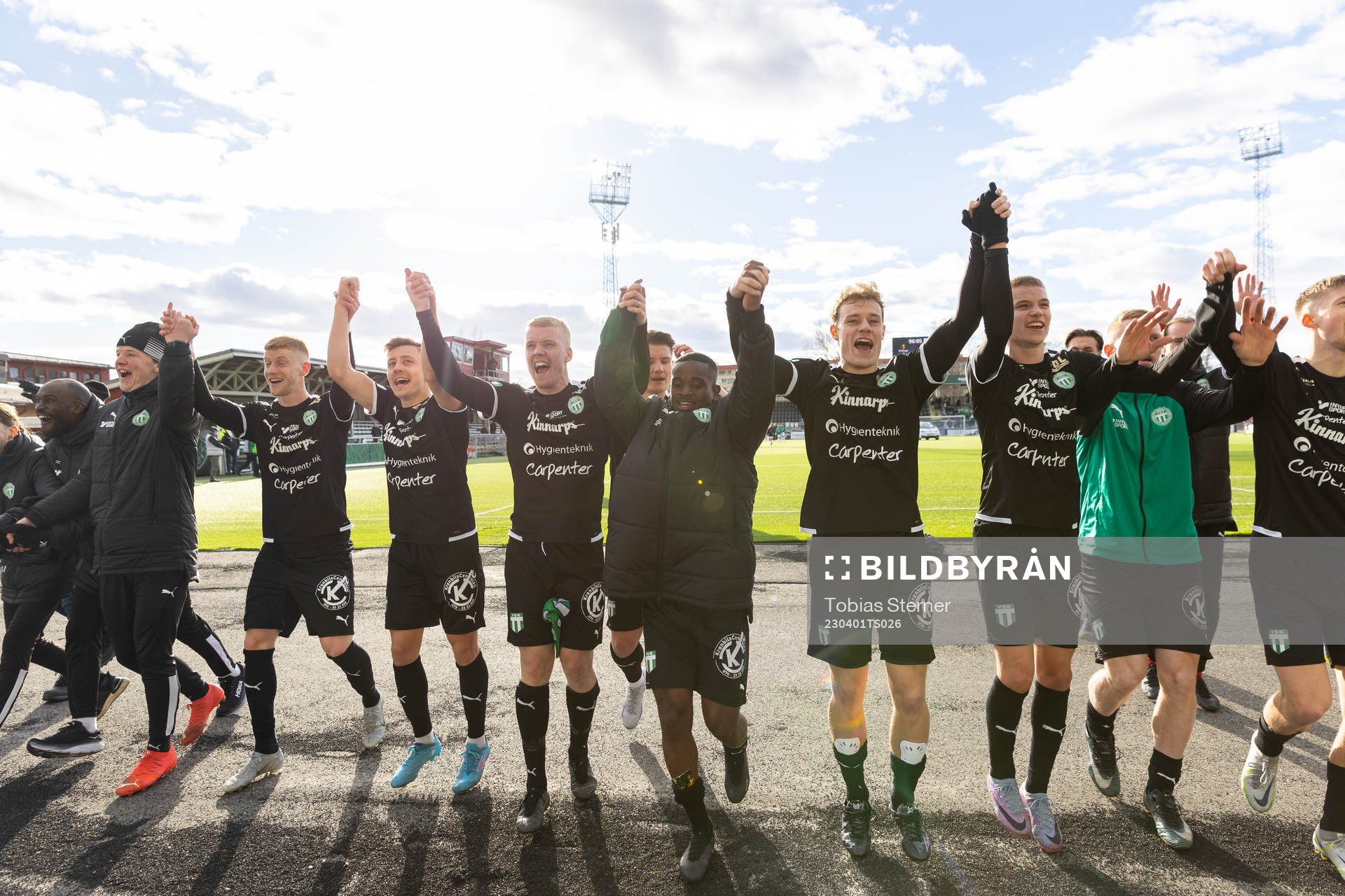 Västerås SKs spelare jublar