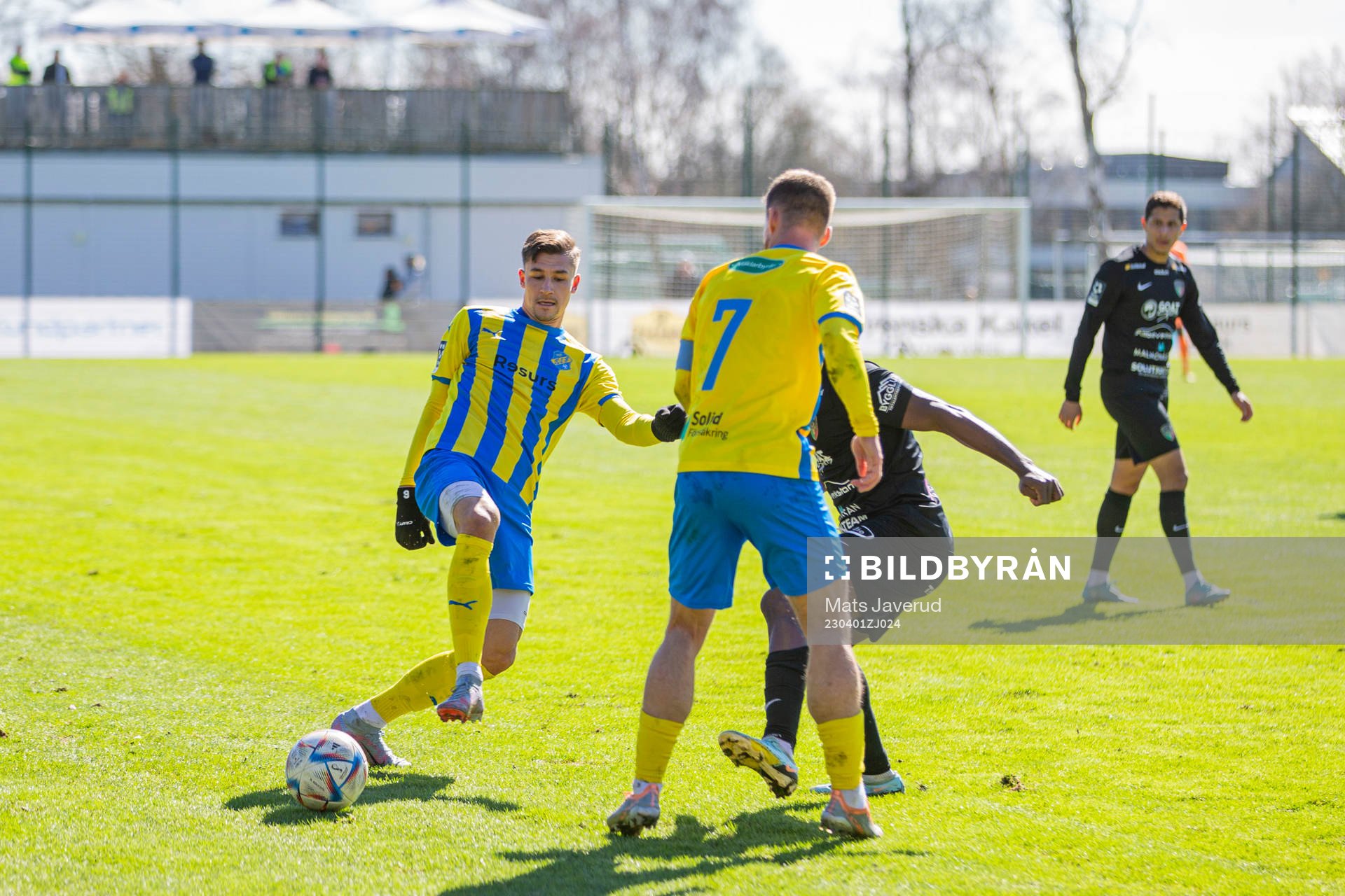 Eskilsminne IFs André Reinholdsson under fotbollsmatchen i Division 1 Södra mellan Eskilsminne IF och Ariana FC den 1 april 2023 i Helsingborg.