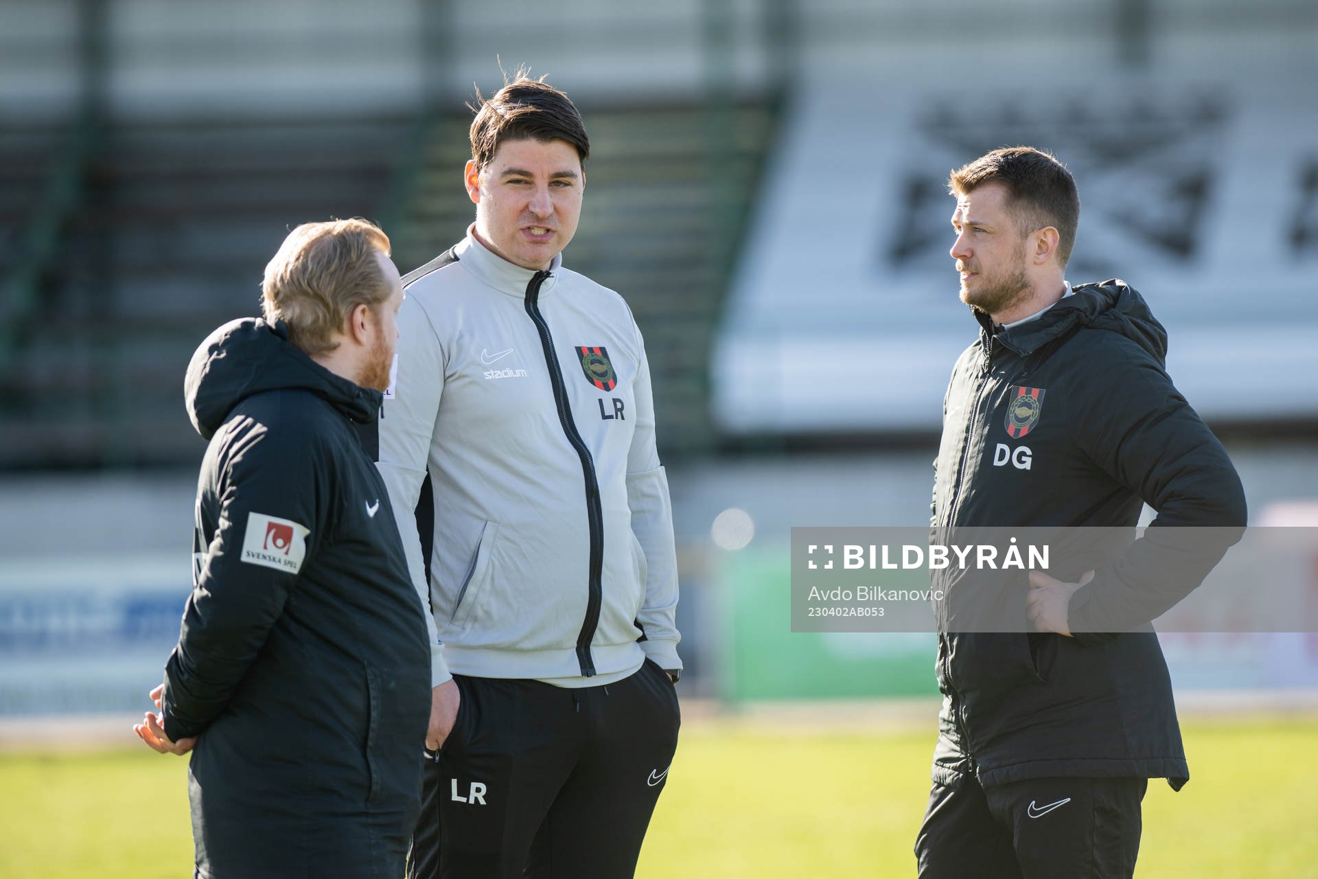 Brommapojkarnas tränare Daniel Gunnars och assisterande