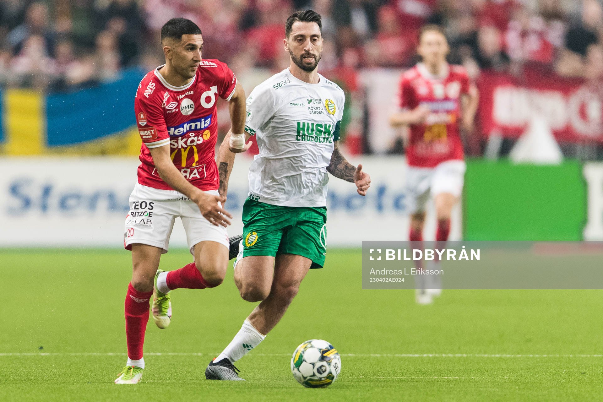 Degerfors Diego Campos och Hammarbys Nahir Besara