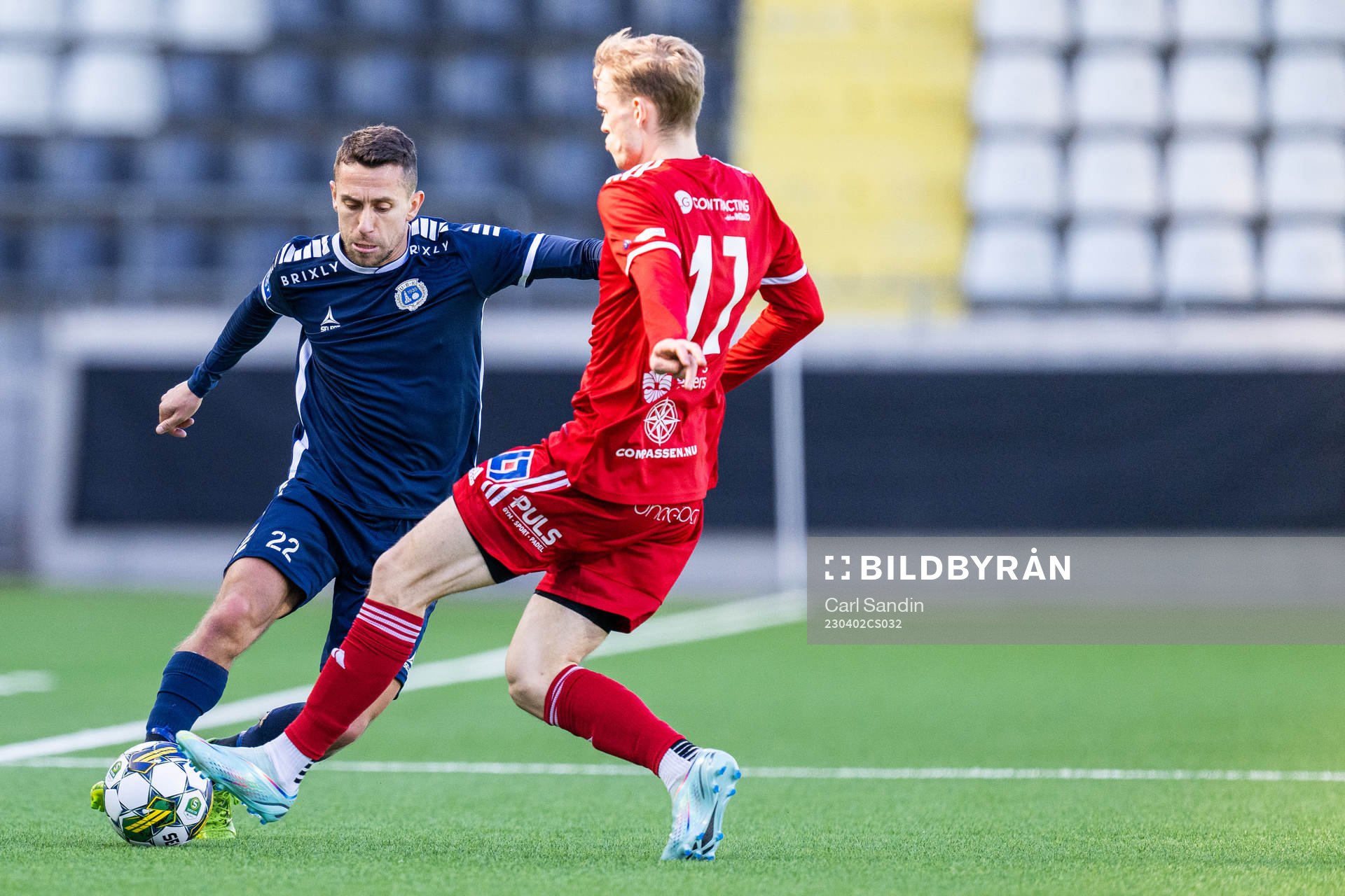 Utsiktens Predrag Randelovic och Skövde AIKs Lukas Rhöse