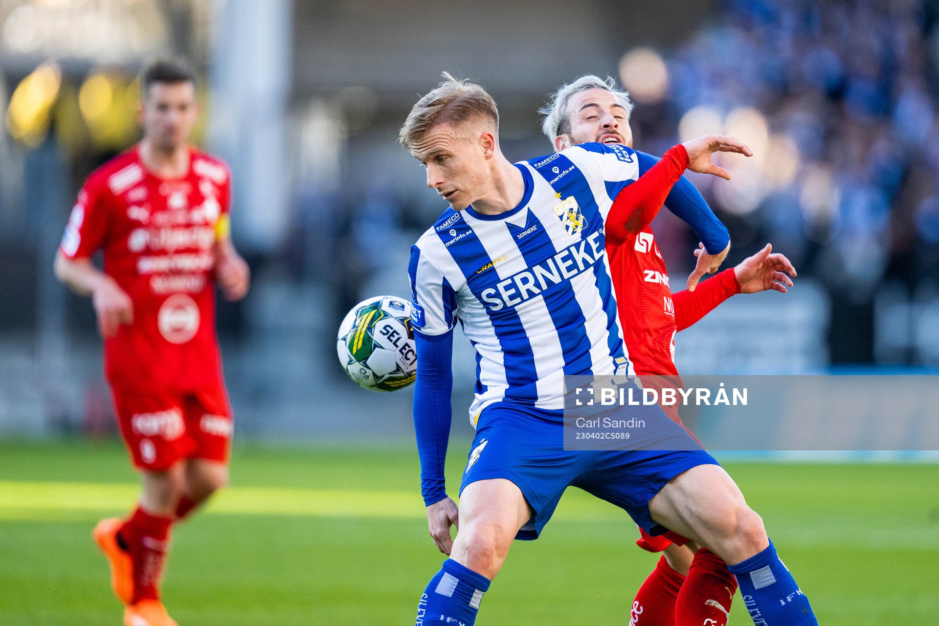 IFK Göteborgs Oscar Wendt och Värnamos Marco Bustos