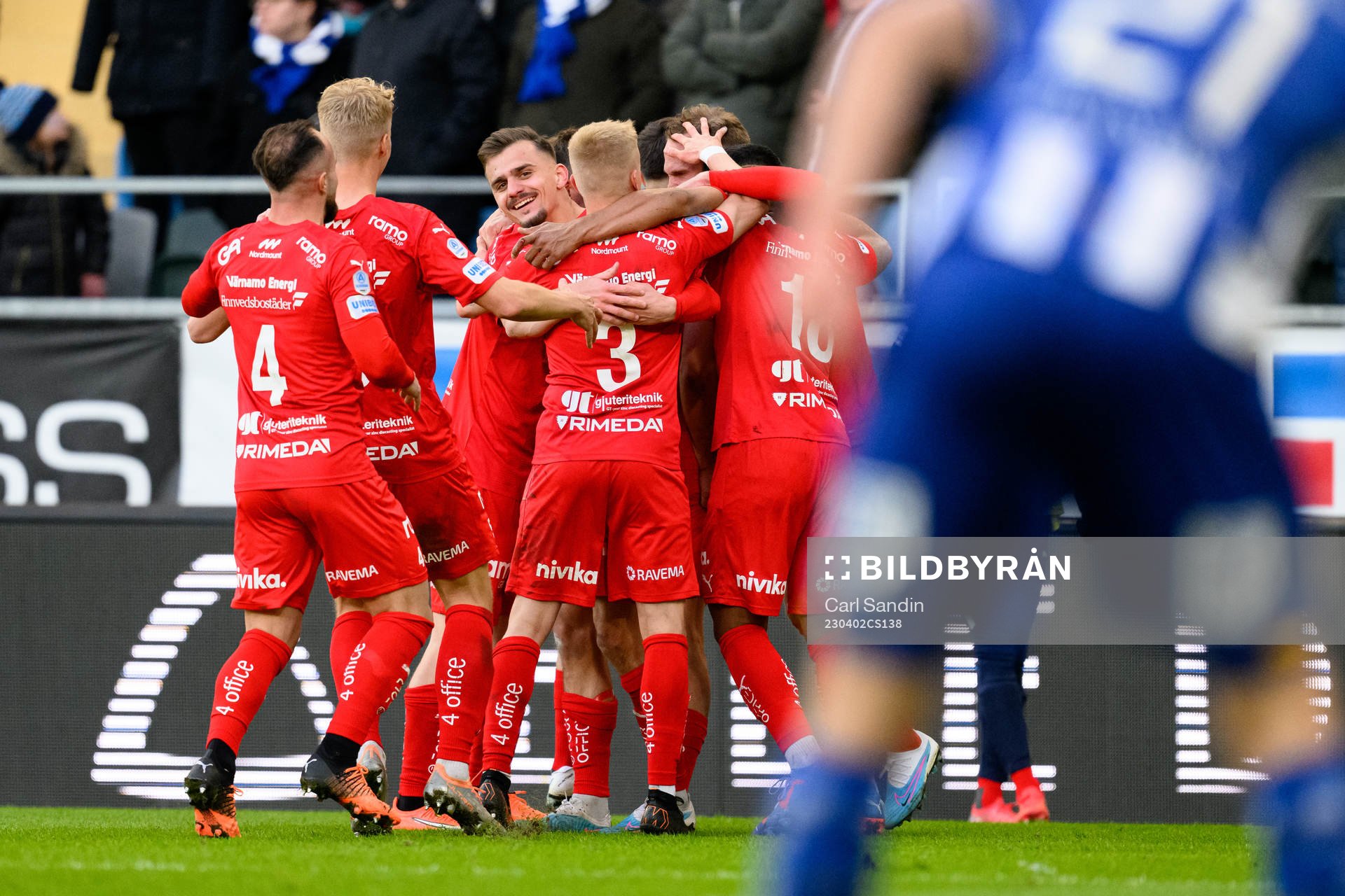 Värnamos spelare jublar