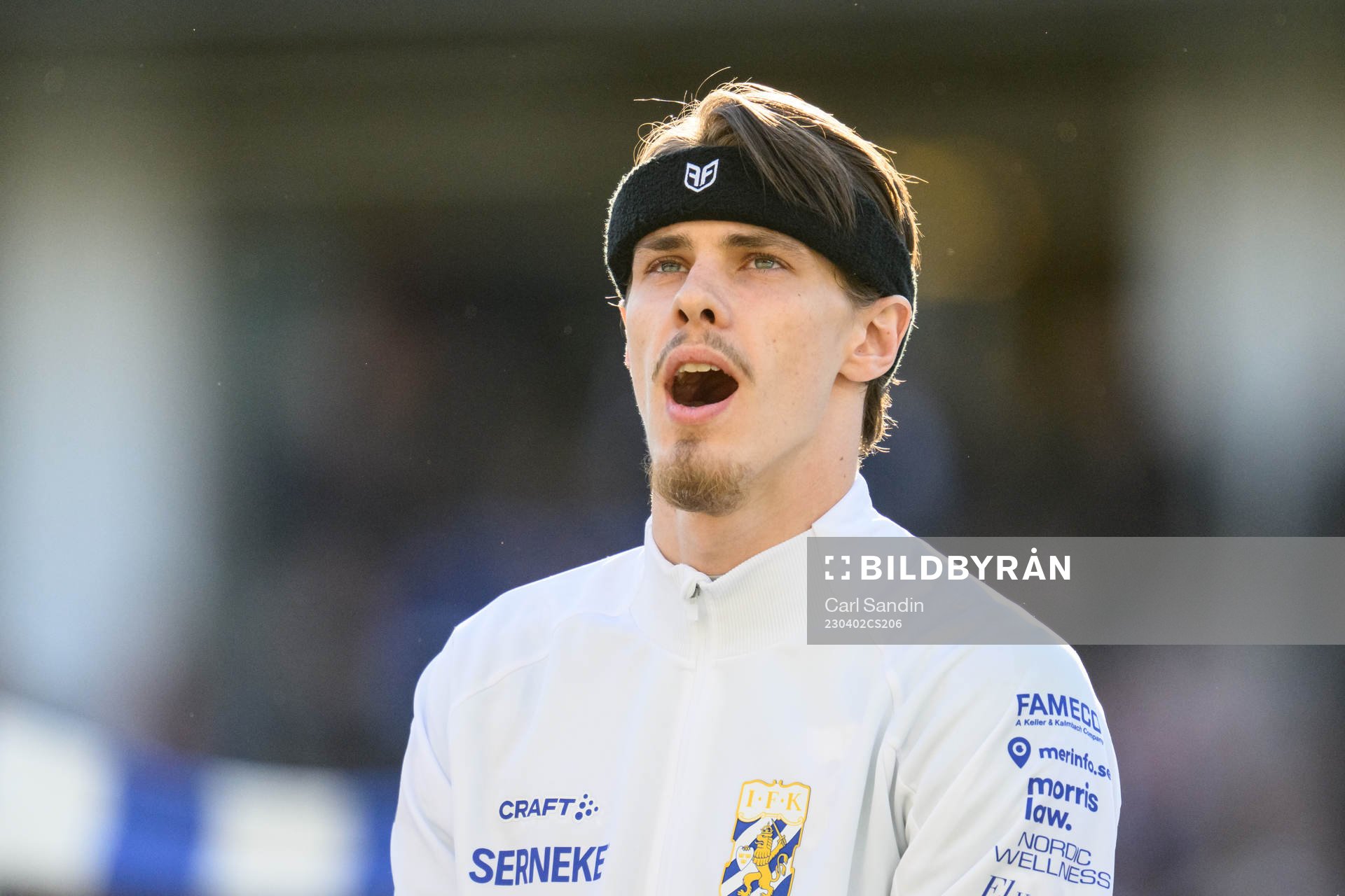 IFK Göteborgs målvakt Adam Benediktsson vid lineup innan
