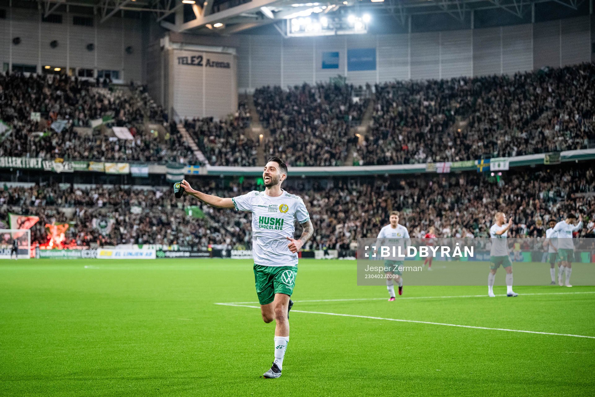 Hammarbys Nahir Besara jublar