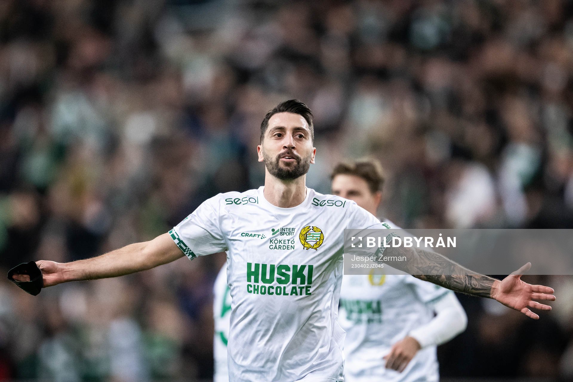 Hammarbys Nahir Besara jublar