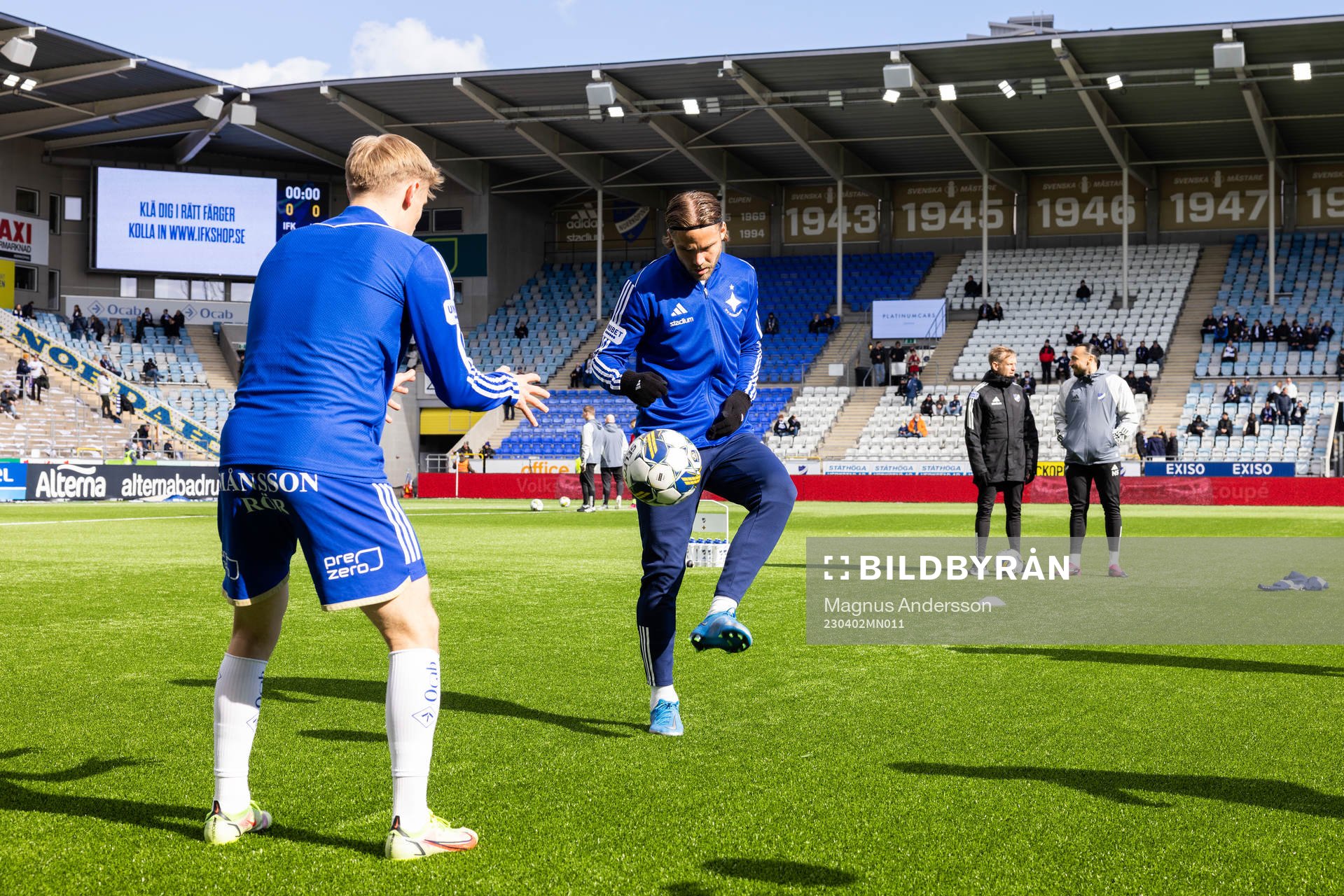 IFK Norrköpings Christoffer Nyman på uppvärmningen