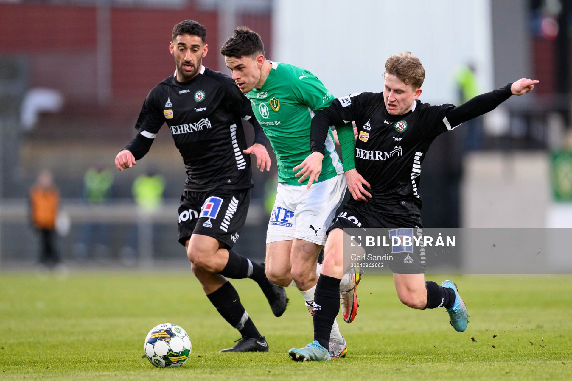 Örebros Lucas Shlimon och Victor Backman mot Jönköpings
