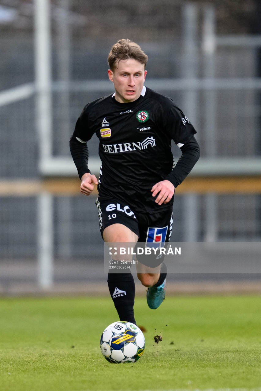 Örebros Victor Backman
