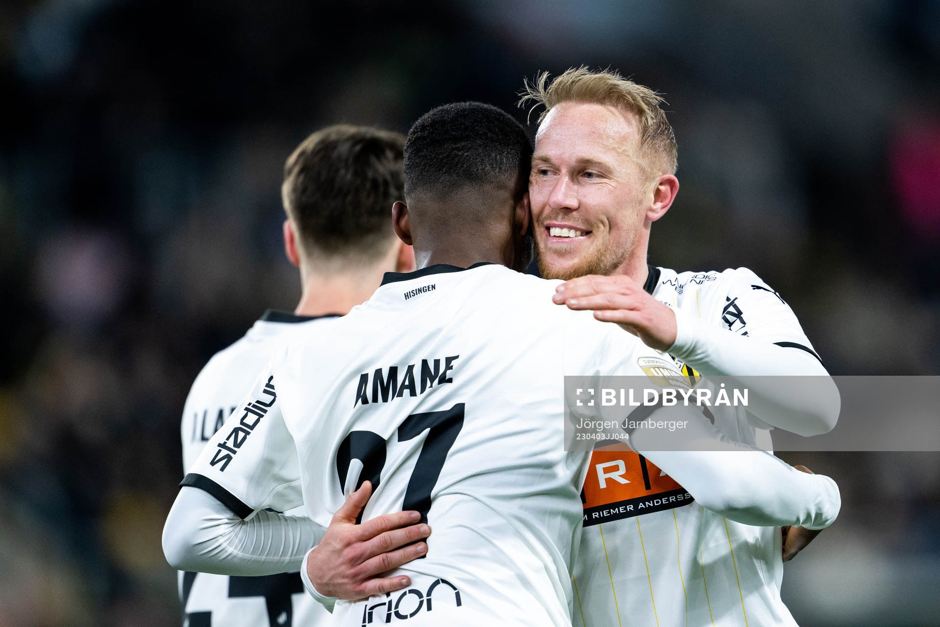 Häckens Mikkel Rygaard Jensen och Akoua Romeo Amane