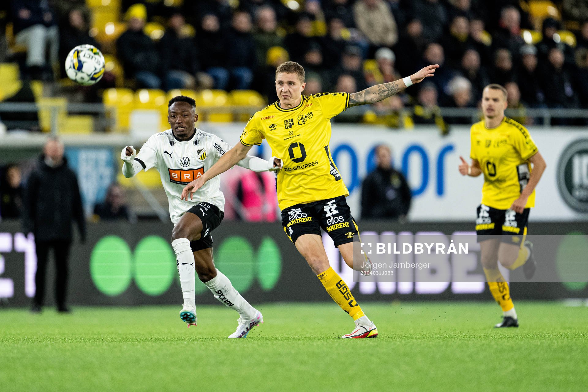 Häckens Benie Adama Traore och Elfsborgs Sebastian Holmen