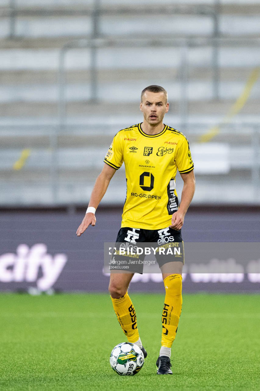 Elfsborgs Gustav Henriksson under fotbollsmatchen i Allsvenskan mellan Elfsborg och Häcken den 3 april 2023 i Borås. 