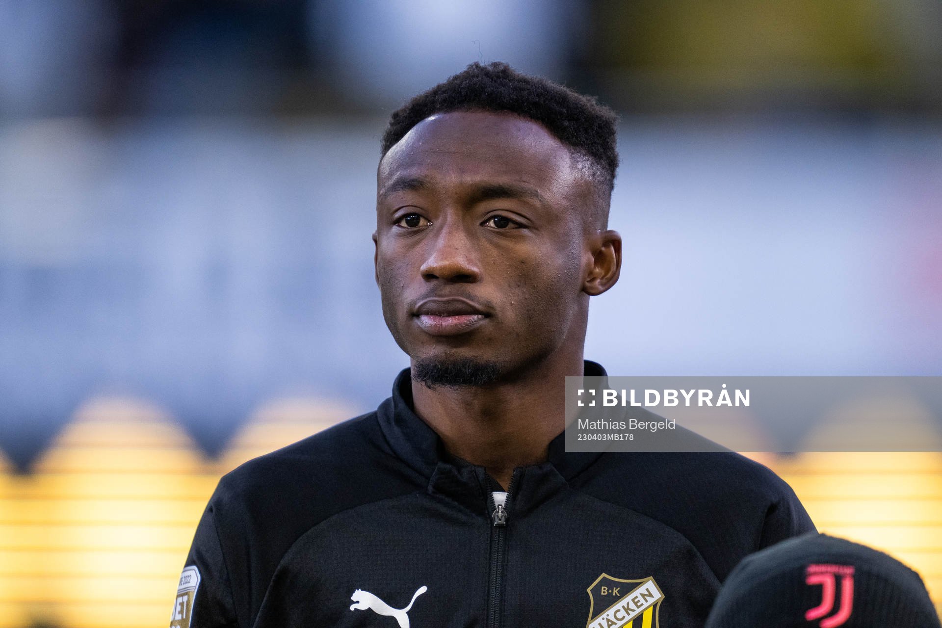 Häckens Benie Adama Traore vid line-up