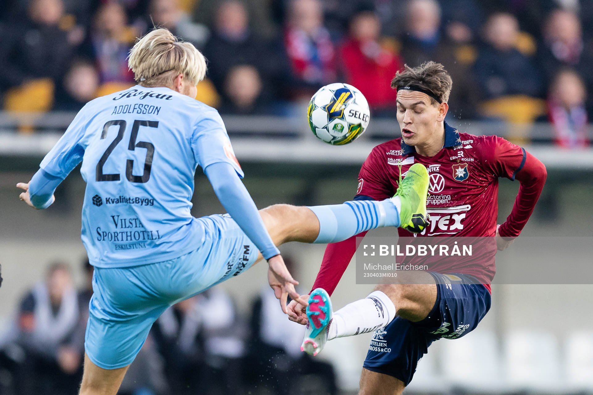 AFC Eskilstunas Mattis Adolfsson och Örgrytes Noah