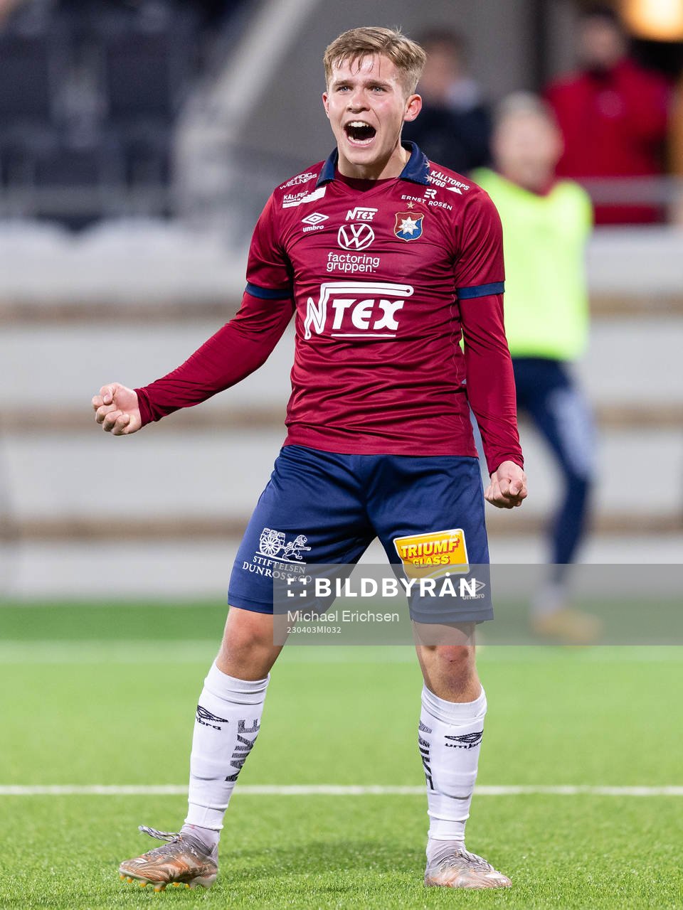 Örgrytes Isak Dahlqvist jublar