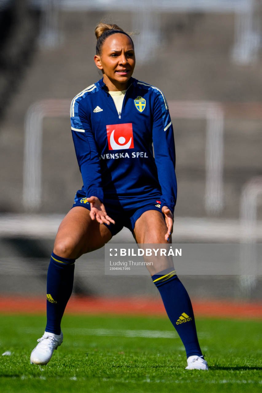 Madelen Janogy