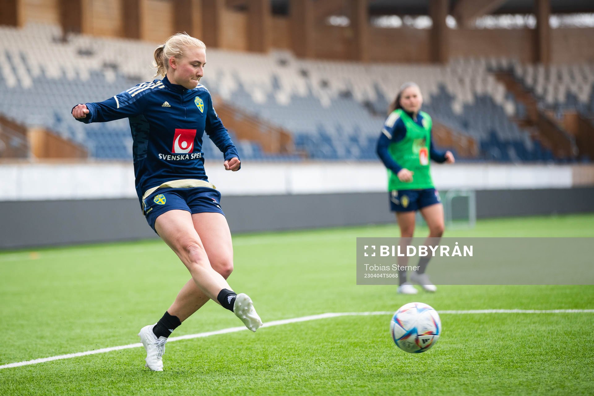 Stinalisa Johansson under en träning med det svenska U23-landslaget den 4 april 2023 i Uppsala. 