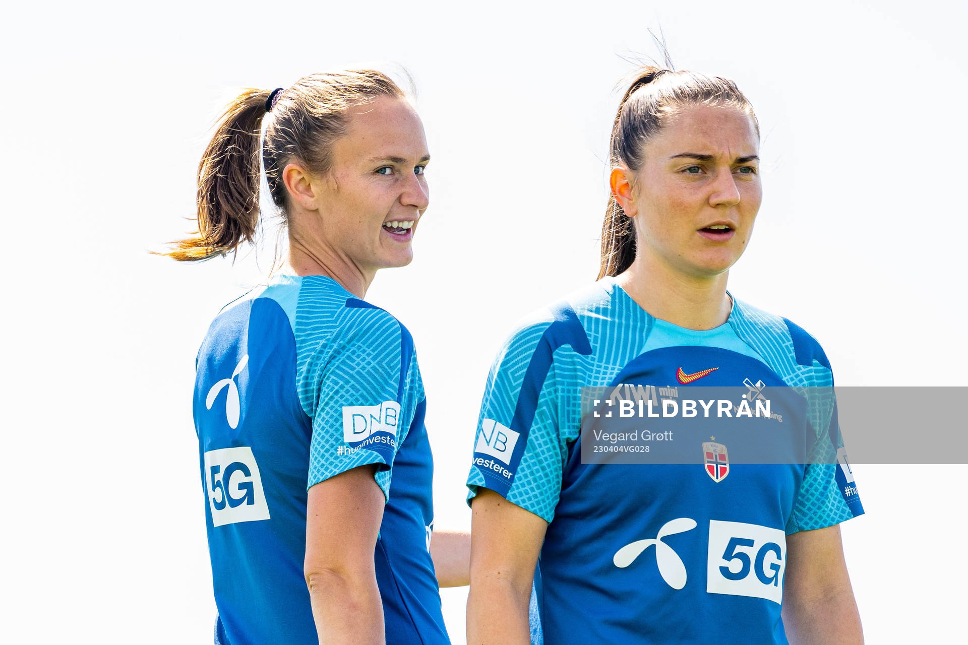 Caroline Graham Hansen and Vilde Bøe Risa of the Norwegian