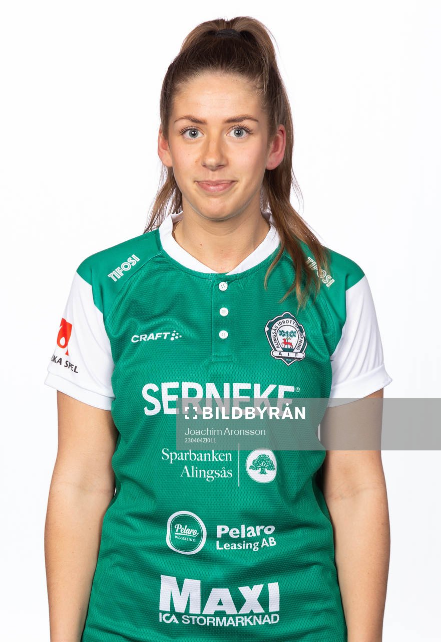 Alingsås Elsa Blomgren poserar för ett porträtt den 4 april 2023 i Alingsås.