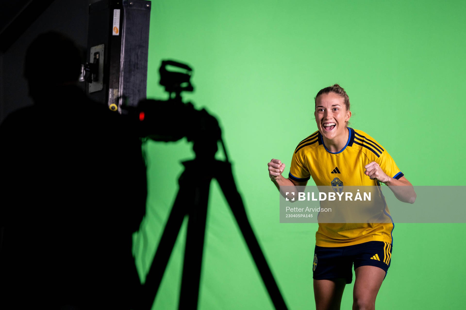 Filippa Angeldahl at a green screen filming with the