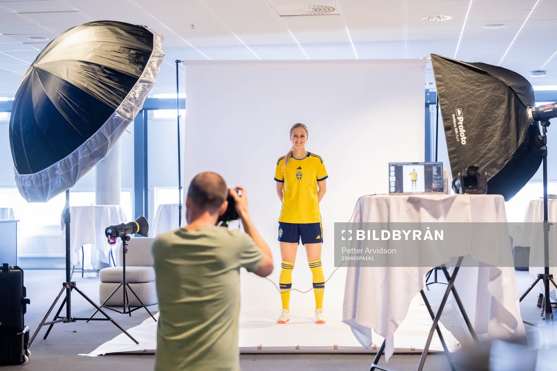 Bildbyrån’s Photographer Ludvig Thunman and Hanna