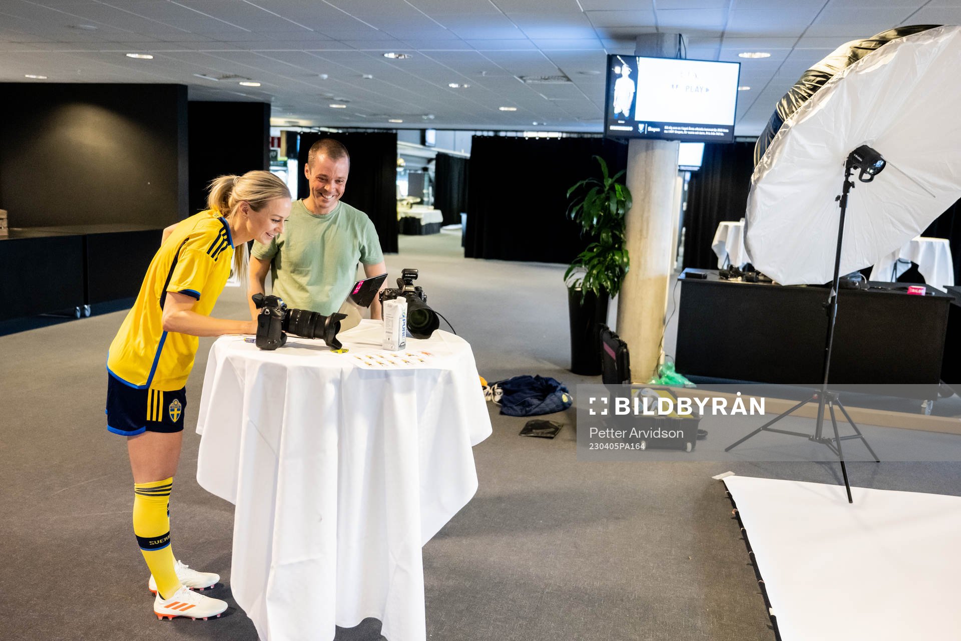 Bildbyrån’s Photographer Ludvig Thunman and Hanna